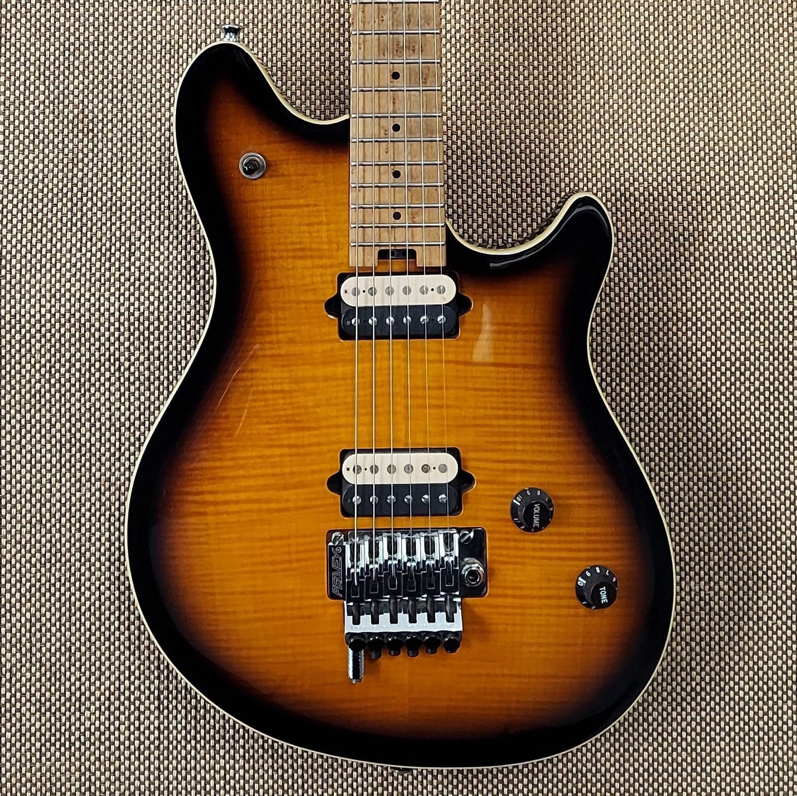 1999 Peavey Wolfgang Standard Iconic Guitar Great Player! (118)