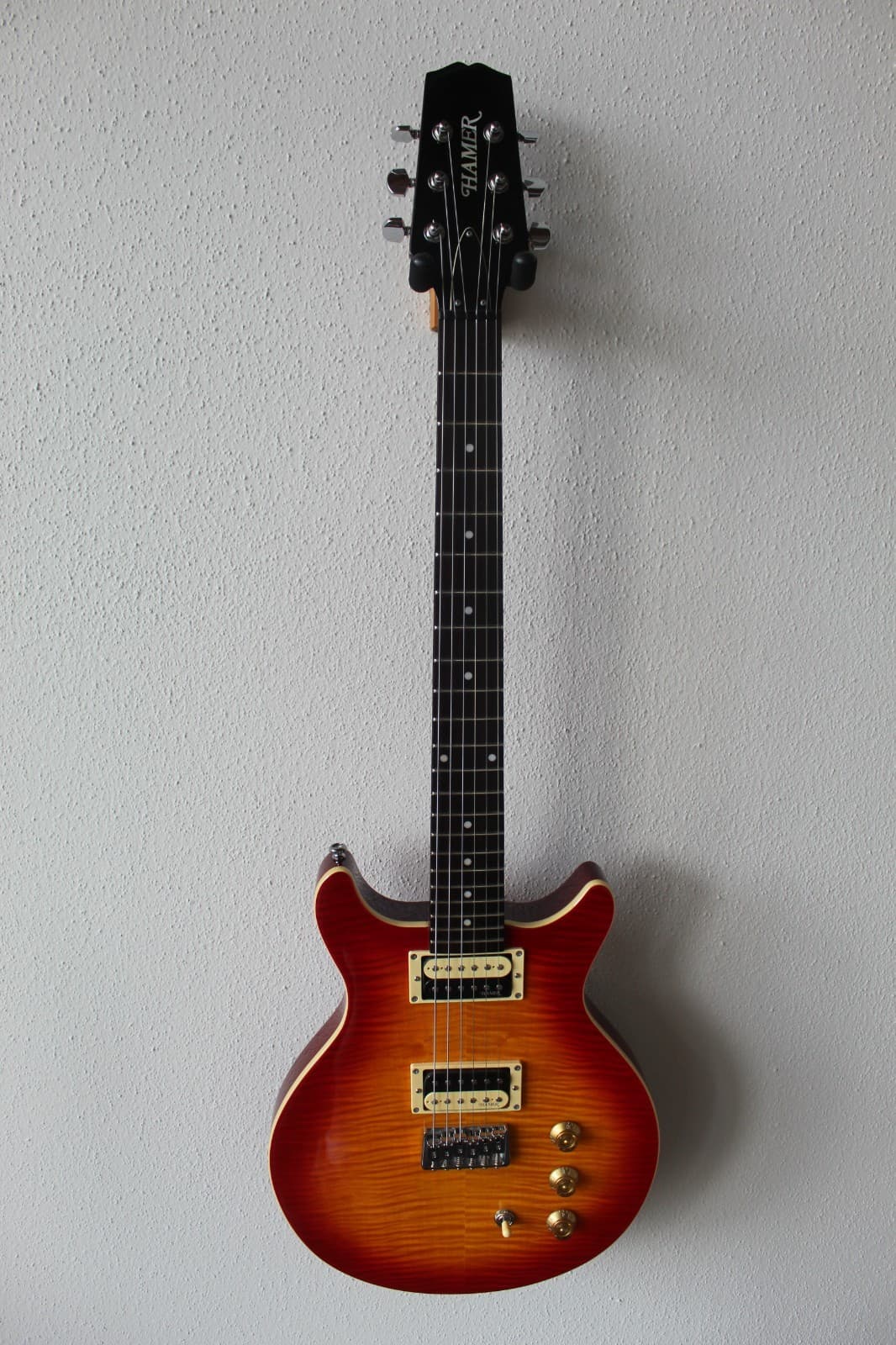 Used Hamer Sunburst Flat Top Electric Guitar