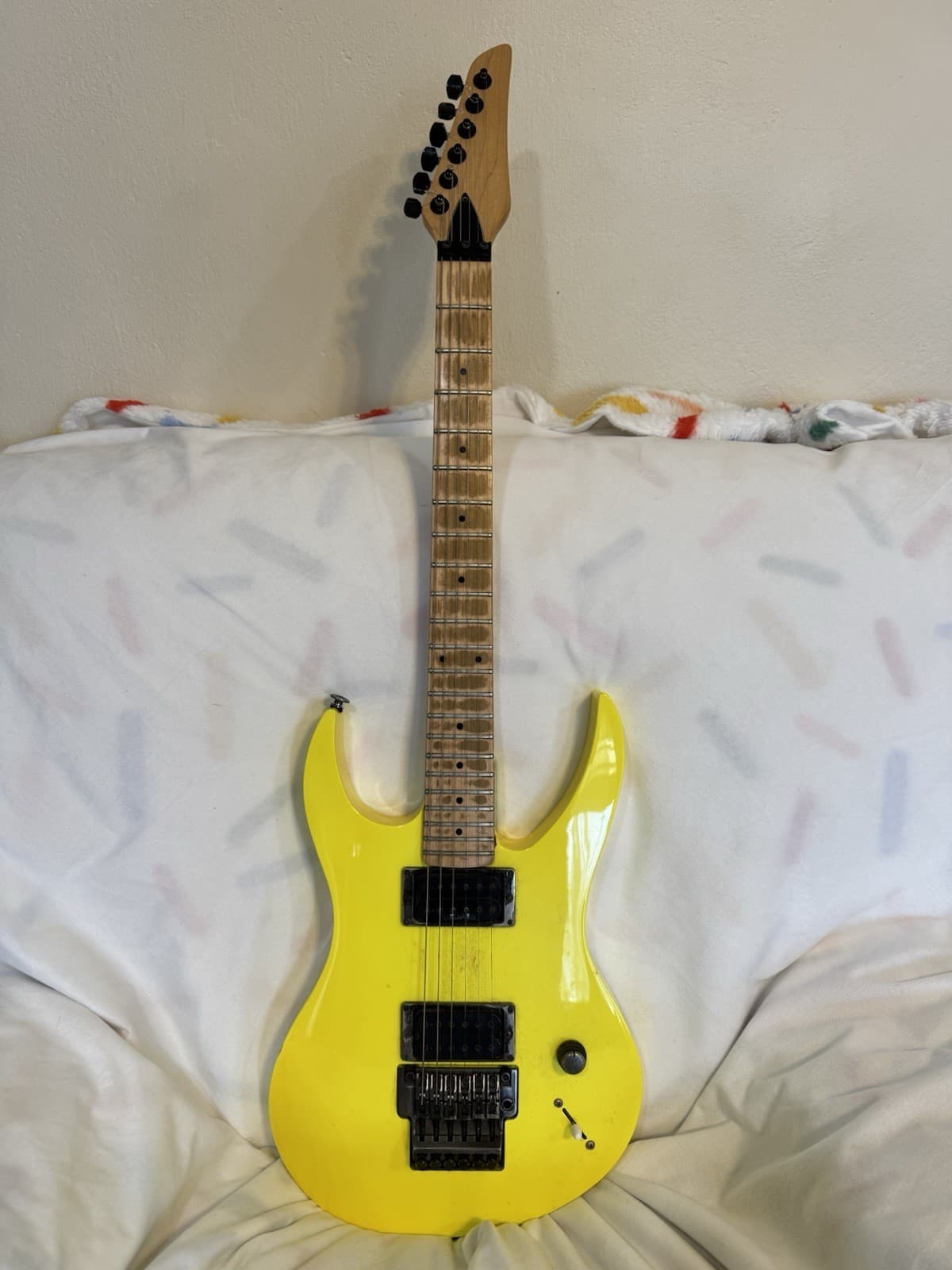 Ibanez Rg550 Desert Yellow Electric Guitar Hard Case Japan