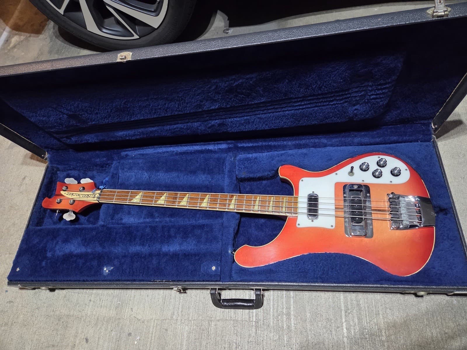 4001 Rickenbacker Bass From 1978 Perfect Condition with Original Case