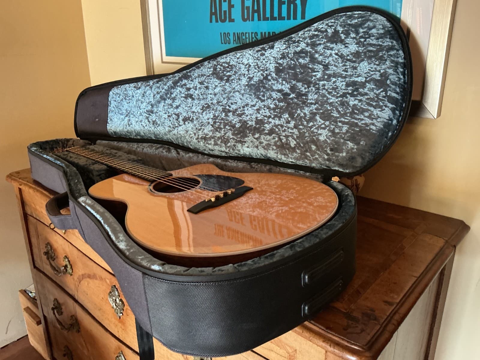 Martin SC-13E Road Series Acoustic Electric Guitar - Koa Veneer w/Gig bag New!