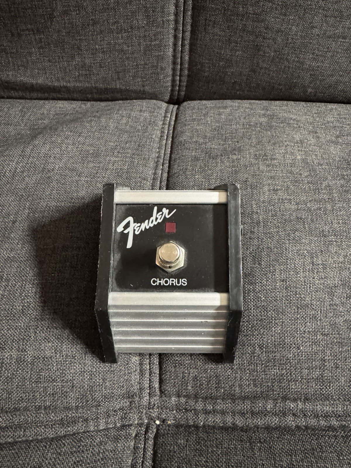 Vintage Fender 1 Button Foot Switch Chorus Guitar Pedal - Pre-Owned