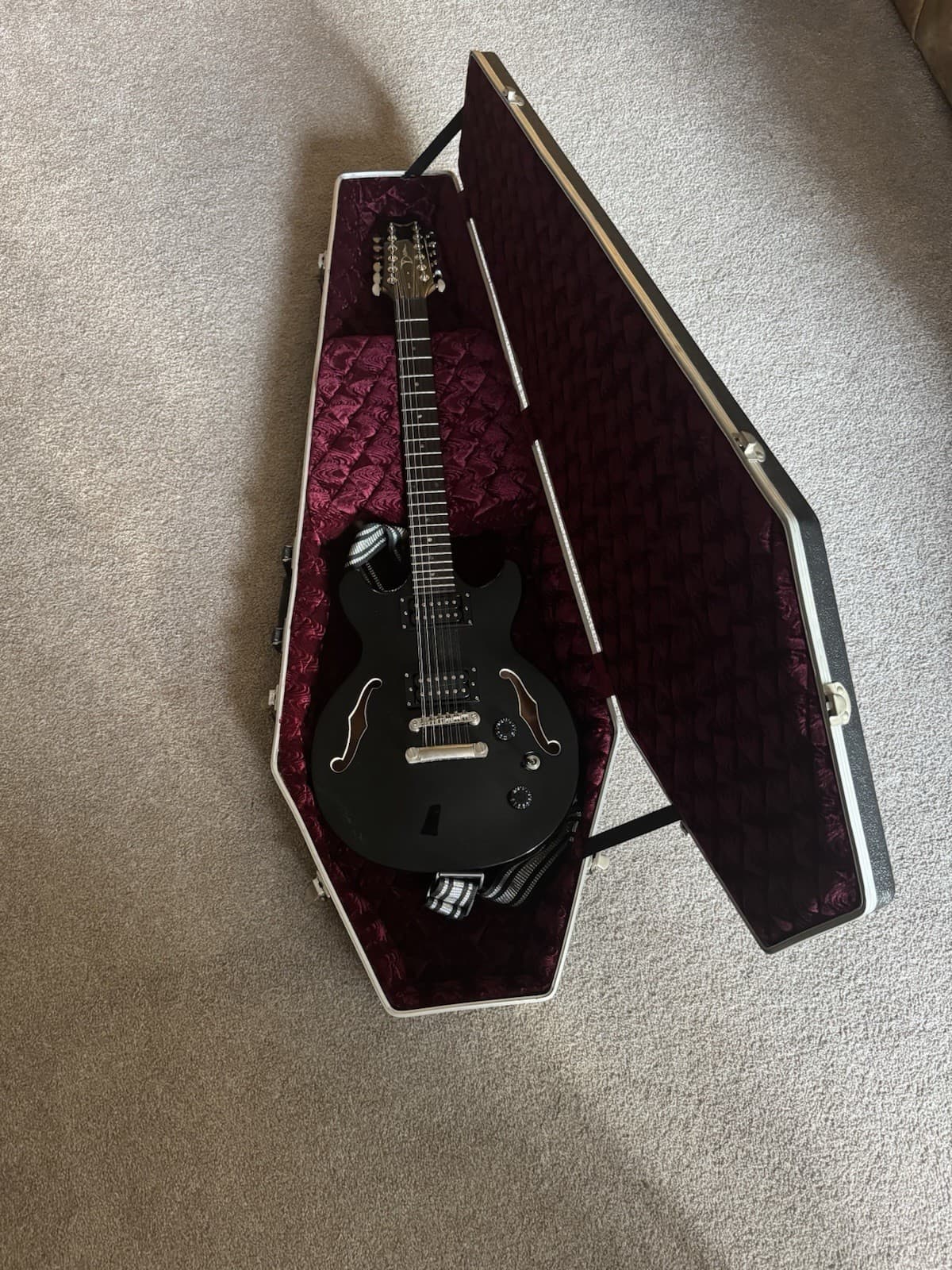 Dean Boca 12 String Electric Guitar Black w Coffin Case