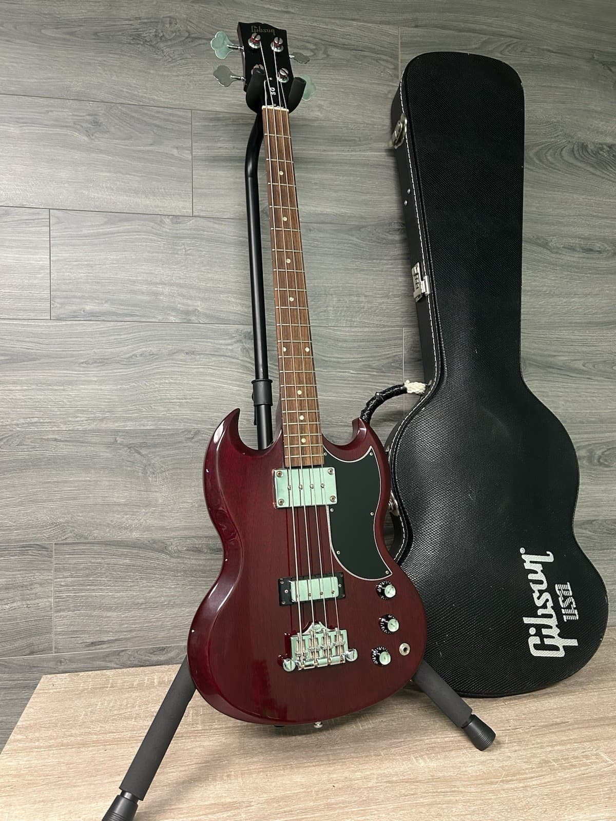 Gibson SG Standard Bass Heritage Cherry 2006 w/ Gibson Hard Case #2778