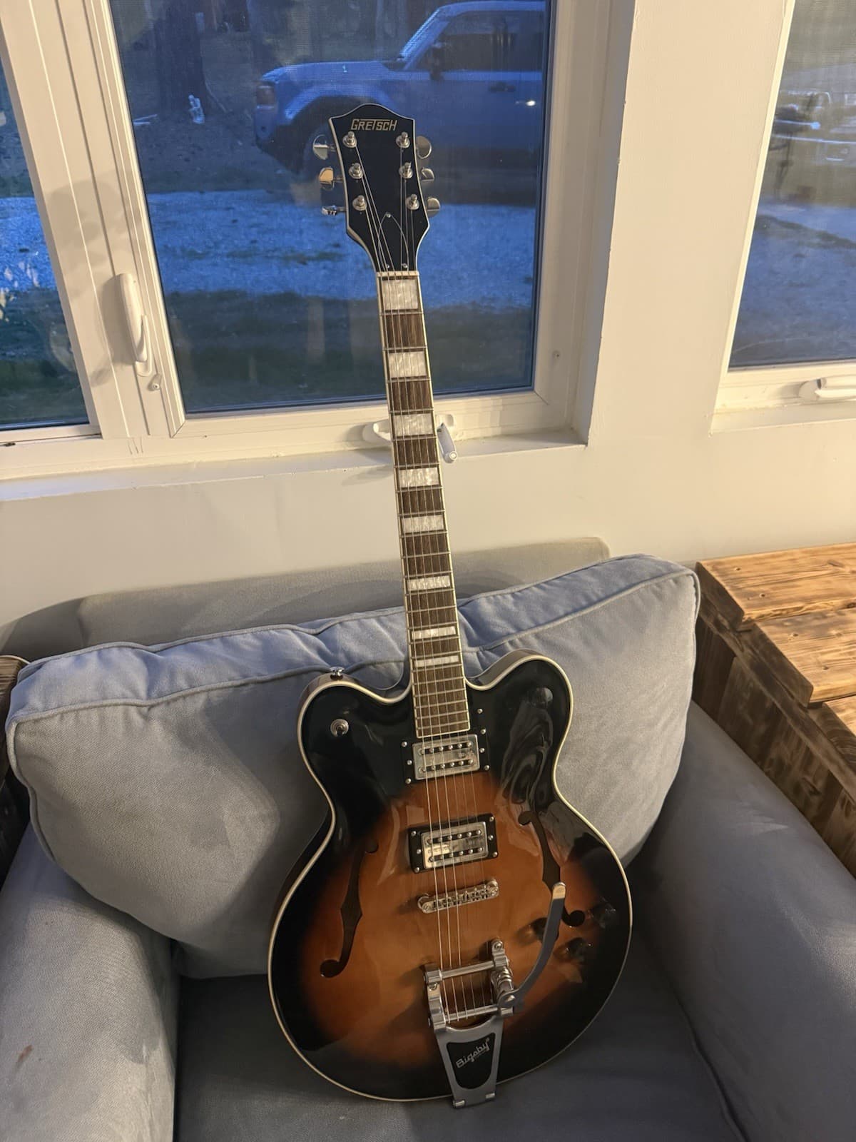 Gretsch G2622T Streamliner Center Block Bigsby Dual Humbuckers BT-2S Laurel Fret