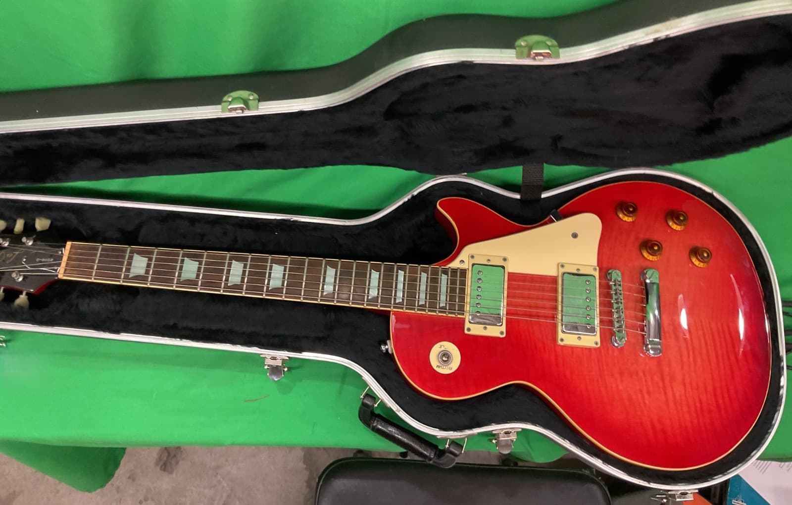 Epiphone-Gibson Les Paul Electric Guitar "LIMITED EDITION"