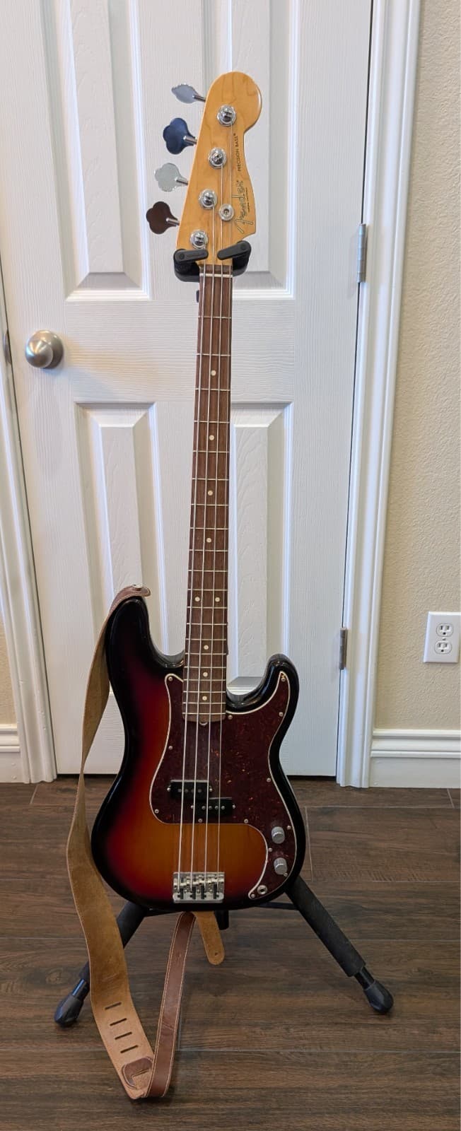 Fender American Professional II Precision Bass with AMP/Extras