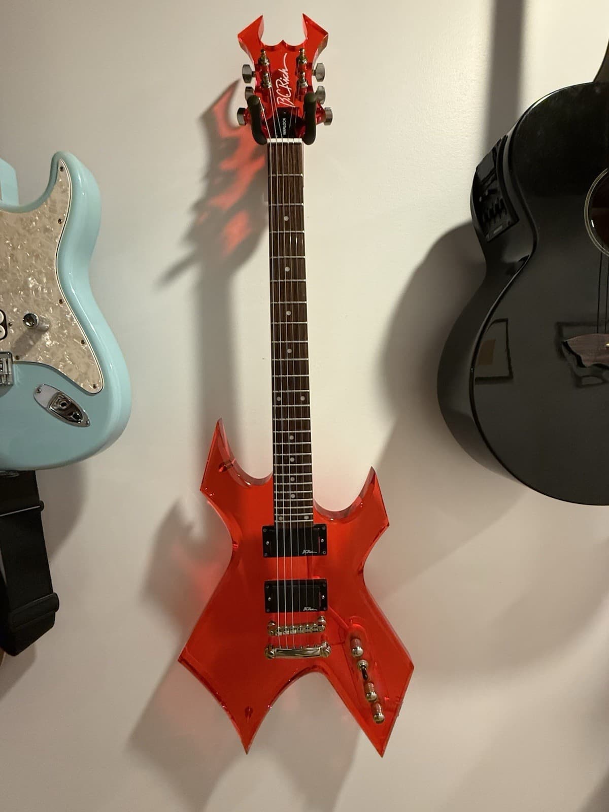 B.C. Rich Warlock Acrylic Series Red 6-String RH 24-Fret Electric F903436