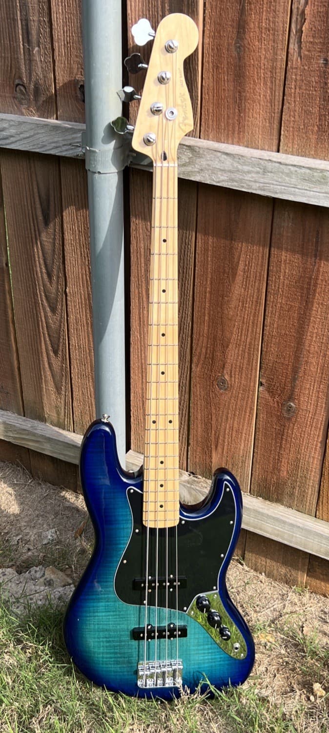 Fender Player II Jazz Bass Plus Top Limited Edition Blue Burst