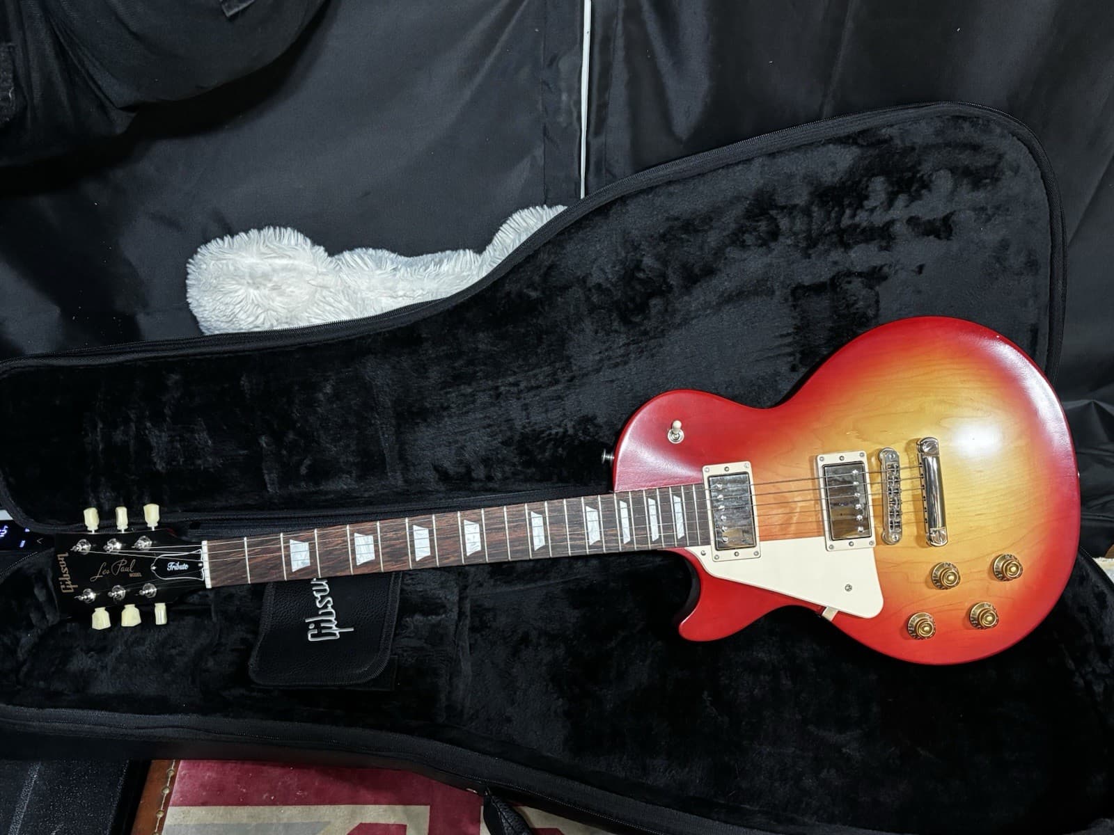Gibson Les Paul Tribute Left-Handed 2022 Cherry Sunburst Electric Guitar w Case