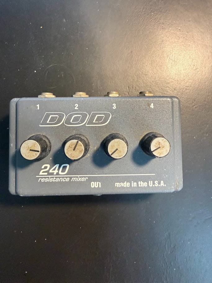 DOD 240 Resistance Mixer Guitar Effects Pedal Bass Instrument Splitter USA