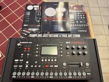 Elektron Octatrack DPS-1 Dynamic Performance Sampler (mk1) with Sequencer and FX
