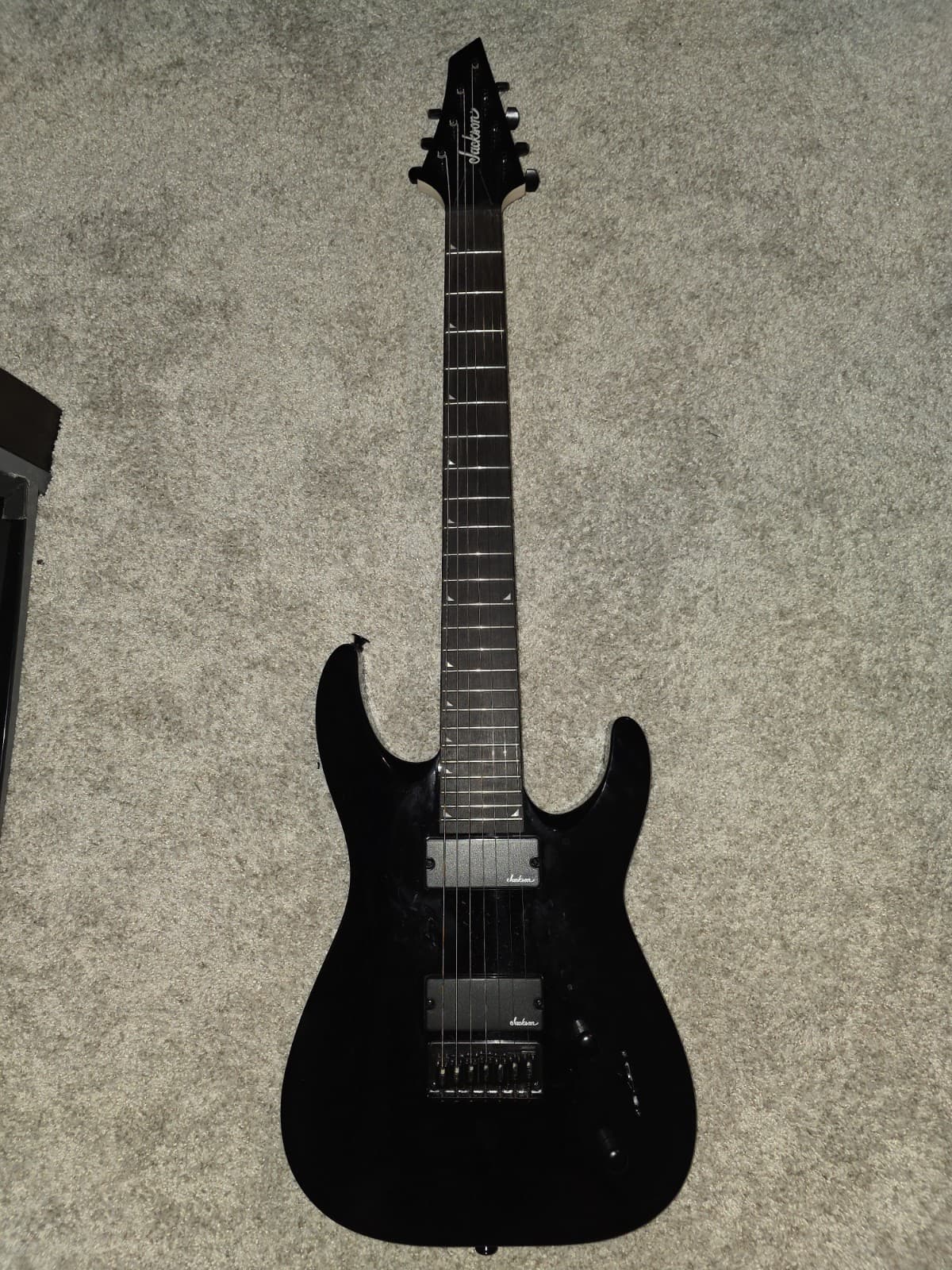 Jackson Dinky JS22-7 Archtop 7-String Electric Guitar Gloss Black