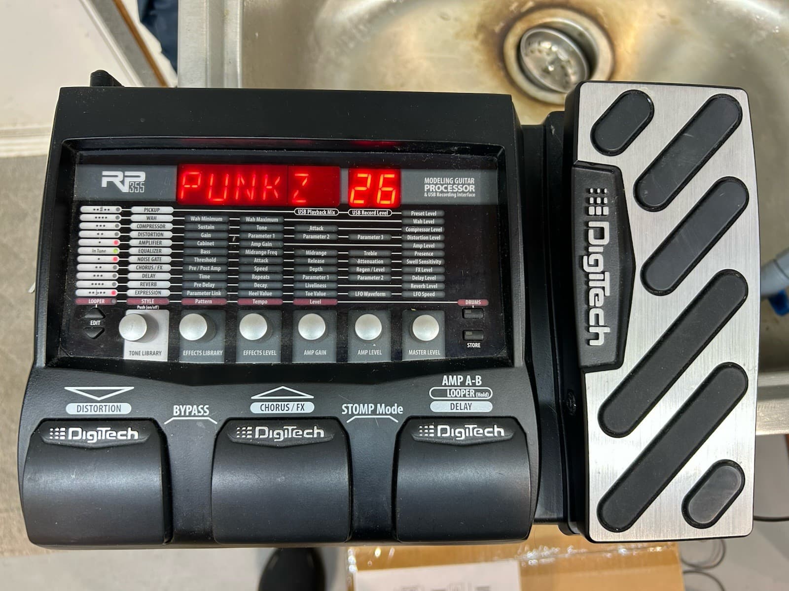 DigiTech Multi Effects Processor RP355 Guitar Effect Pedal Amp Modeling Audio