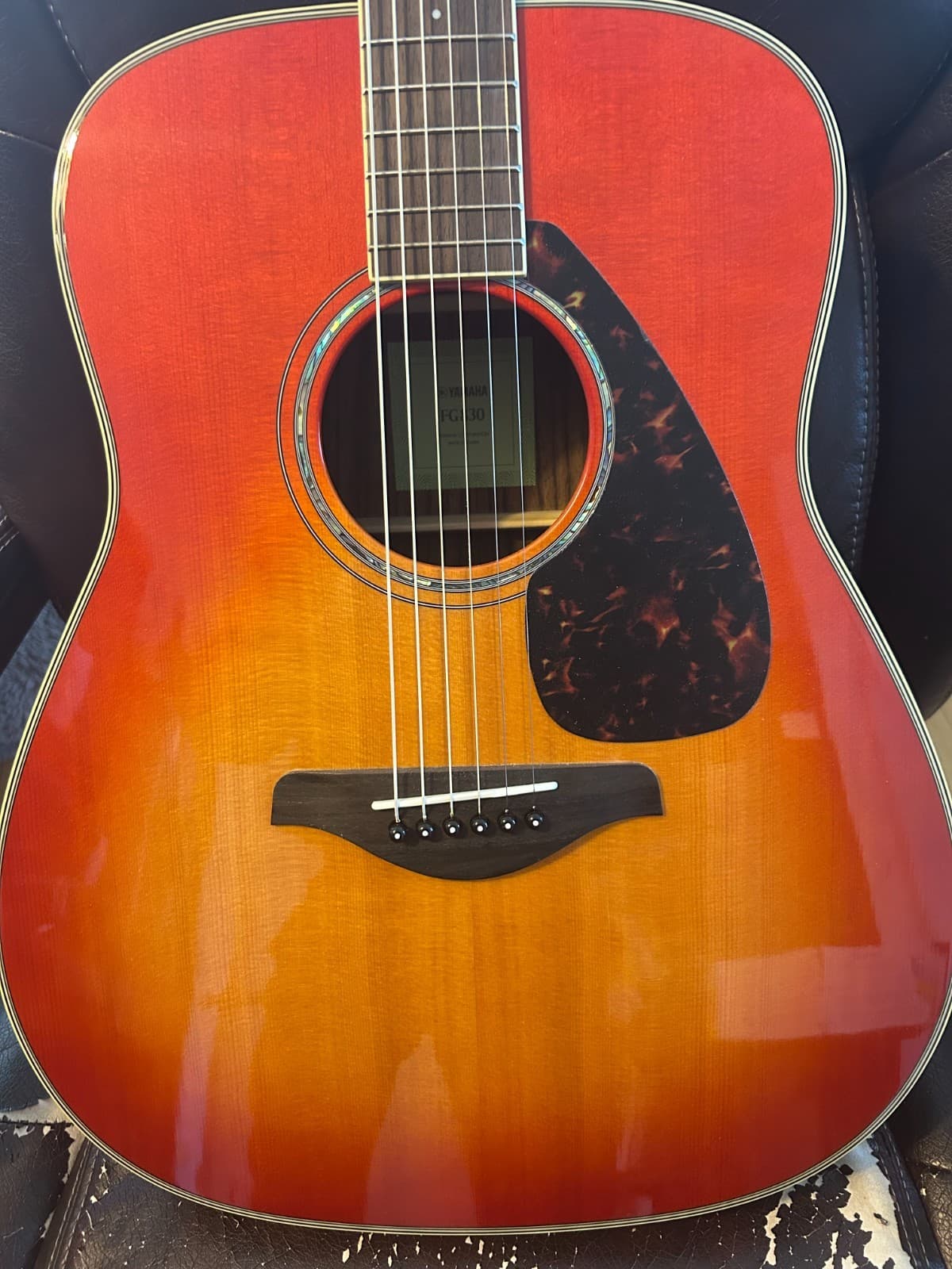 Yamaha FG830 Solid Top Dreadnought Acoustic Guitar Autumn Burst Finish