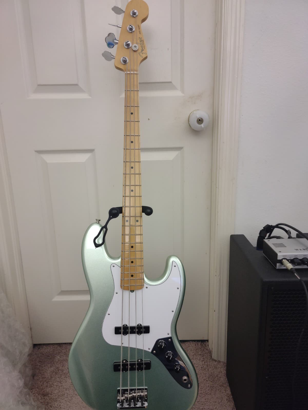 Fender American Professional II Jazz Bass Green 4-String Maple Neck w/HSC.