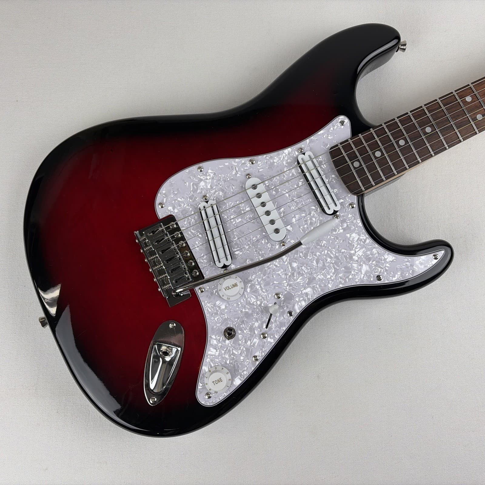 2000 Starcaster Strat by Fender Guitar Red Sunburst with Upgraded Electronics