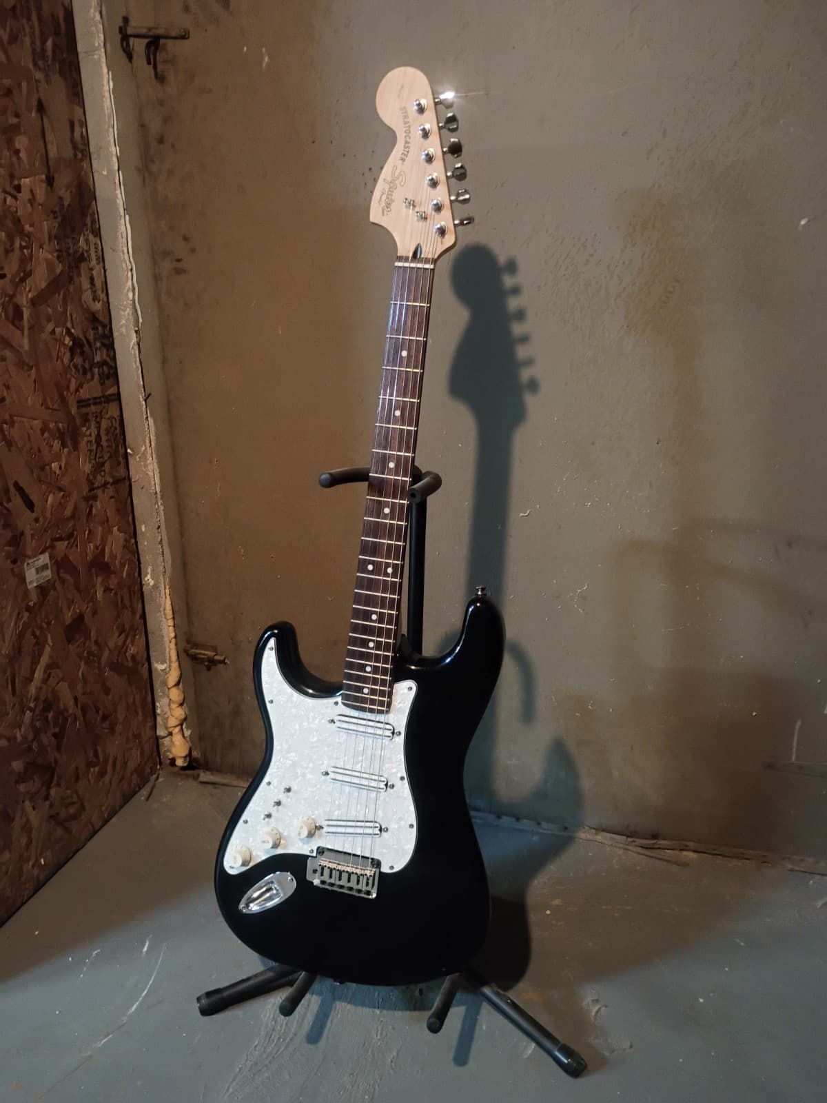 Squier Stratocaster (lefty)