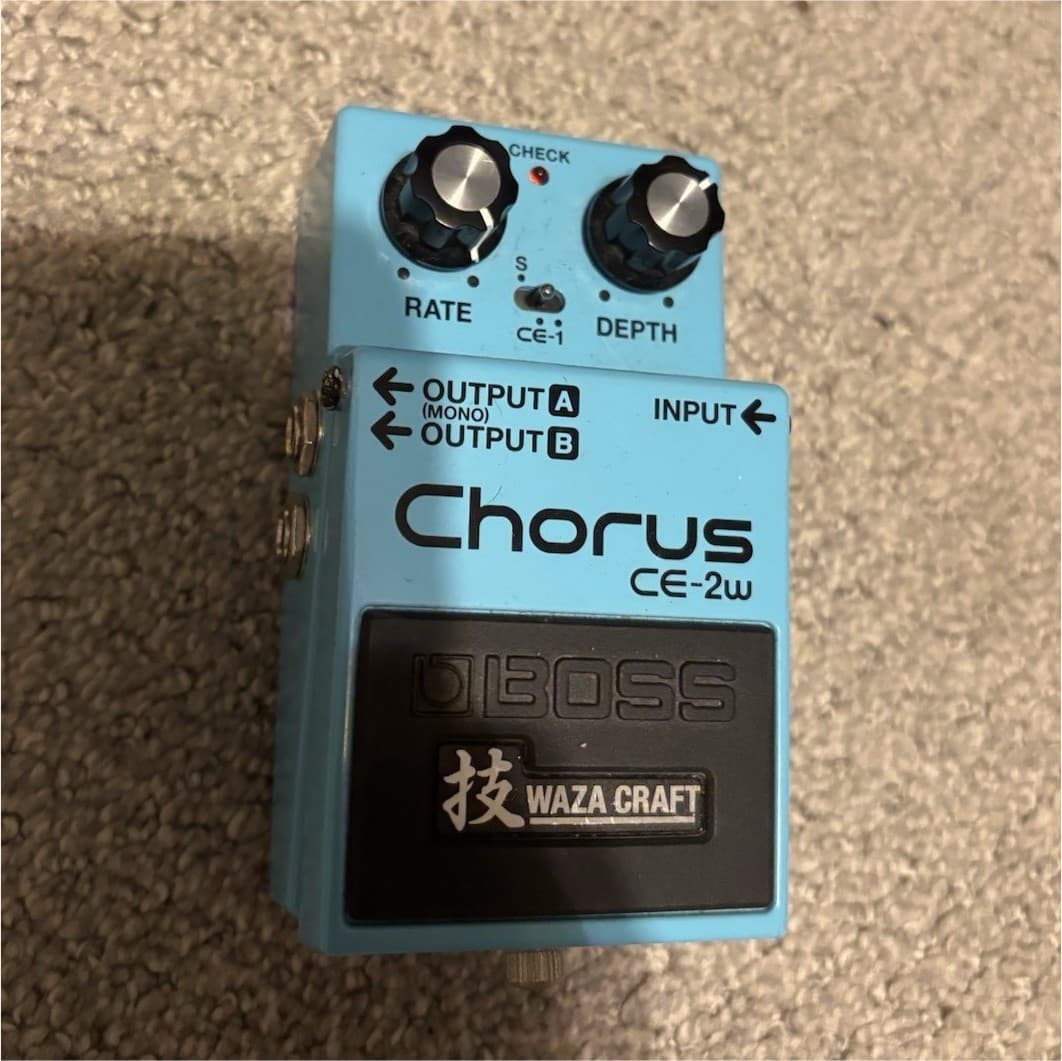 Boss CE-2w Waza Craft Analog Chorus Guitar Effects Pedal for Electric Guitar