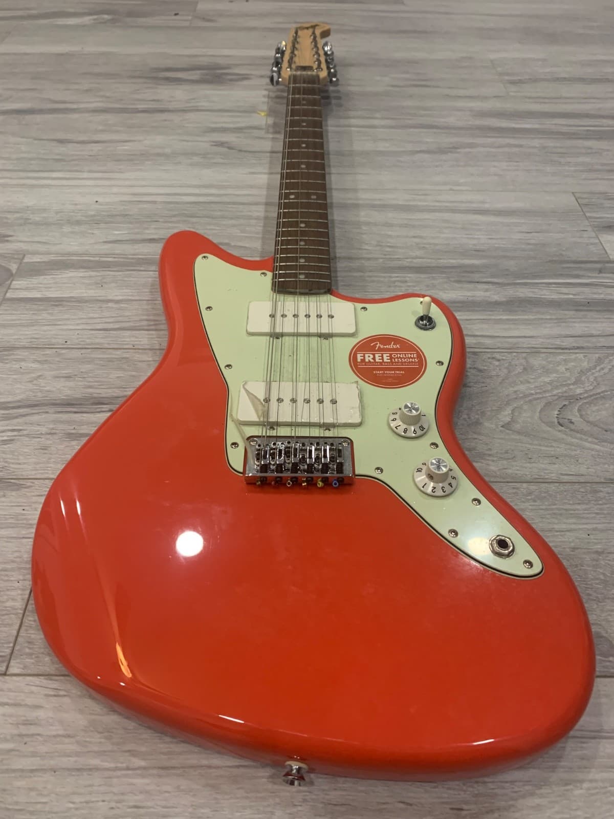 SQUIER FENDER SPECIAL RUN PARANORMAL JAZZMASTER XII, FIESTA RED