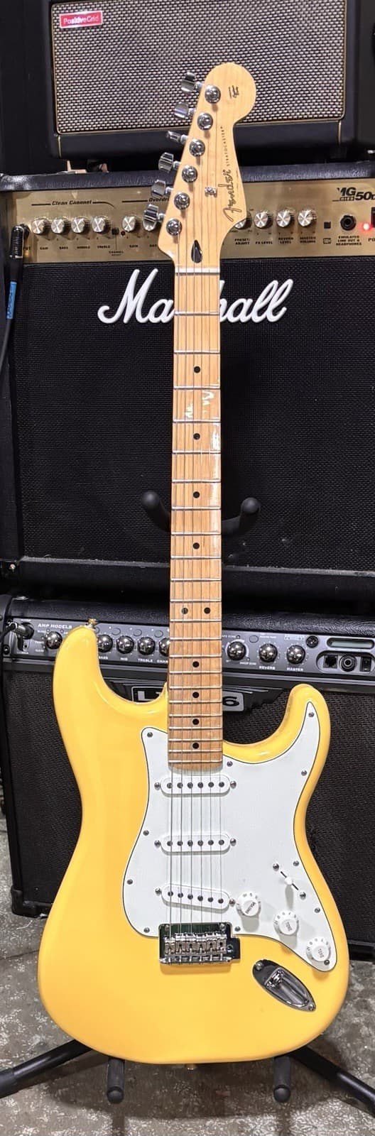Fender Player Stratocaster -75th Anniversary-2021-MIM- Guitar - Buttercream