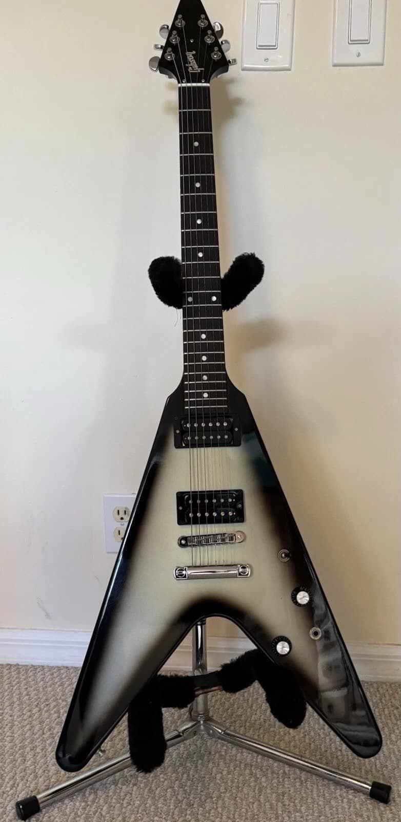 Gibson Flying V Electric Guitar Silver Right-Handed 6 String w/ Case