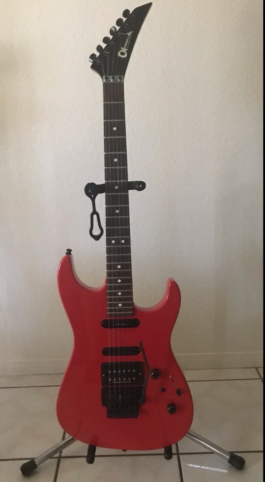 Charvel Guitar 80s with Hardshell Case