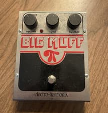 Electro-Harmonix Big Muff Analog Fuzz Pedal for Electric Guitar