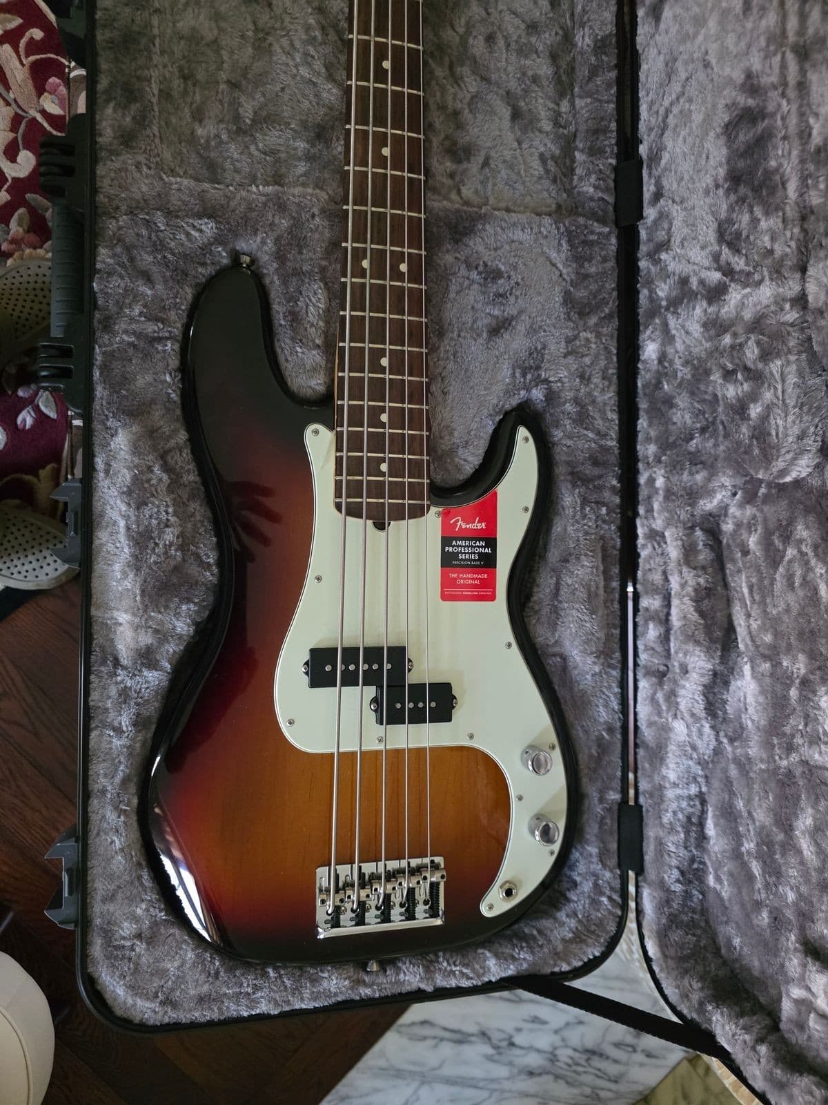 Fender American Professional II Precision Bass V (5-String)