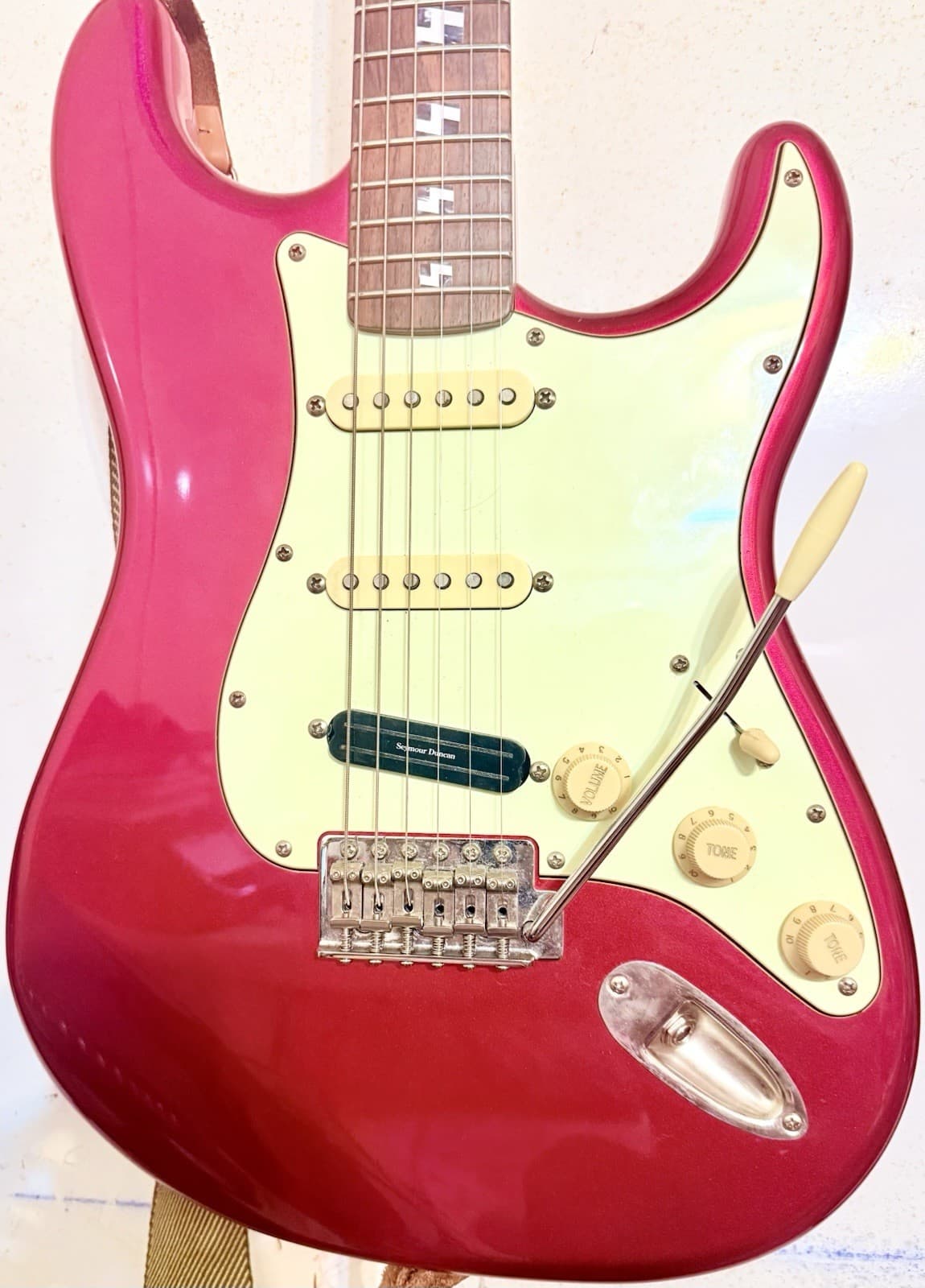 Squier Stratocaster Electric Guitar Red Maple Neck Tremolo 6-String
