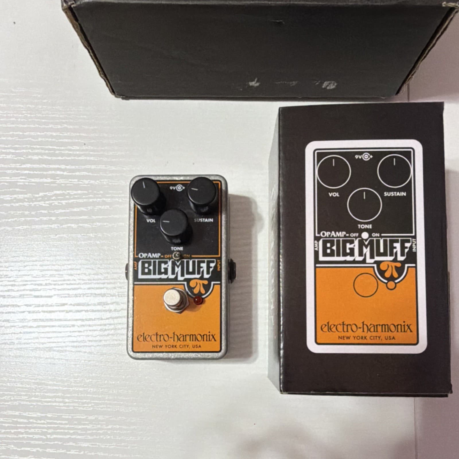 Electro-Harmonix Op-Amp Big Muff Pi Analog Fuzz Pedal for Electric Guitar