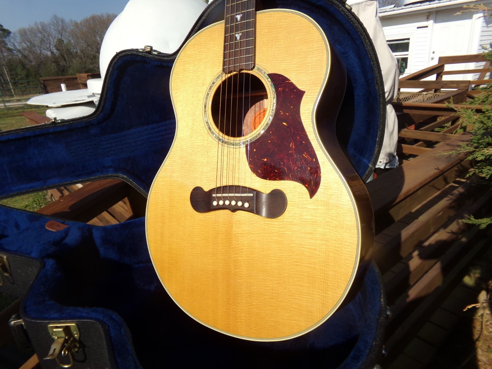 2002 Gibson L-130 Rare model - Natural finish in excellent condition