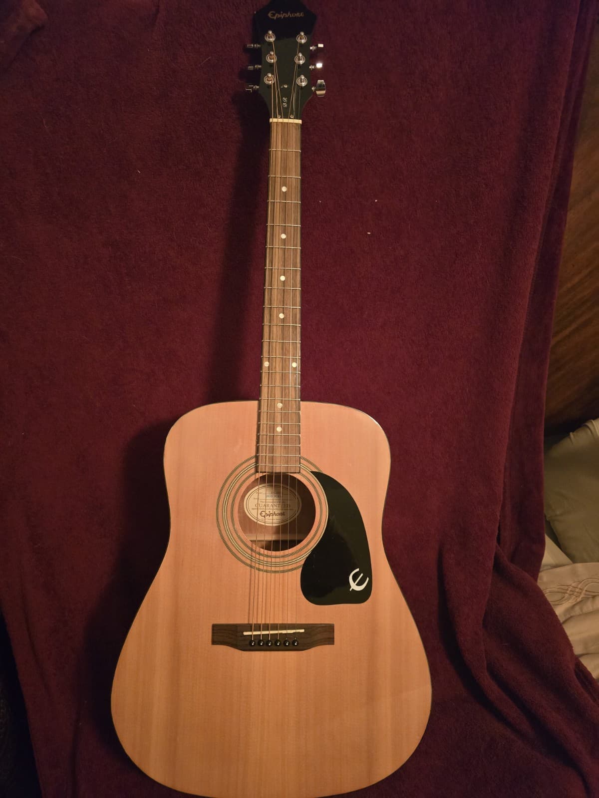 Epiphone DR-100NA Dreadnought Acoustic Guitar Natural Rosewood Fretboard