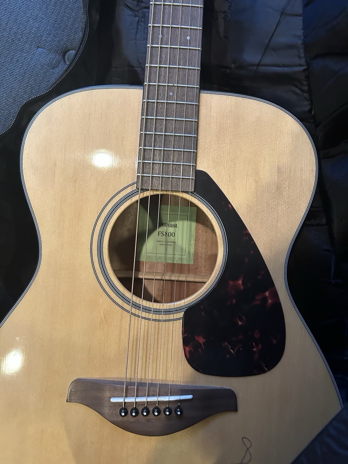 Yamaha FS800 Acoustic Guitar Concert 6 String Natural Spruce w/Gig Bag