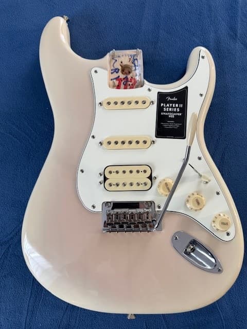 Fender Player II Stratocaster Chambered Ash Body RW FB Guitar White Blonde