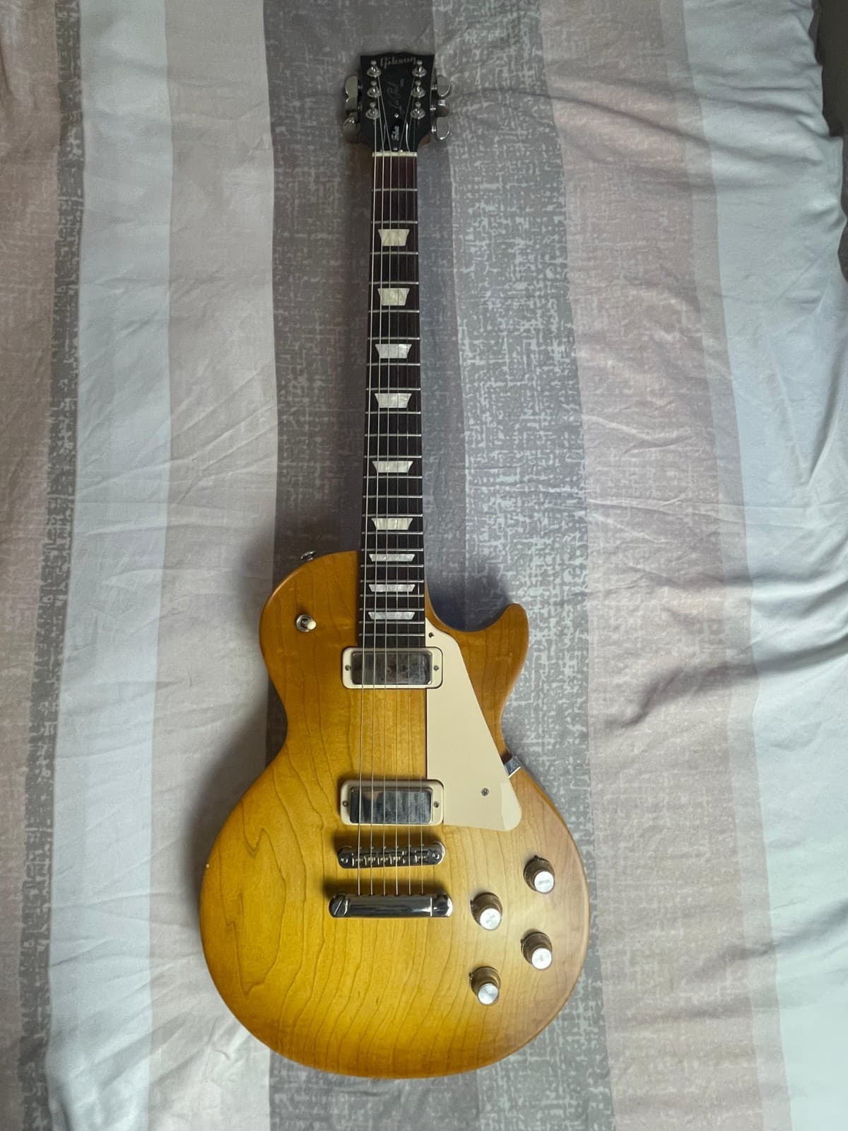 Gibson Les Paul Tribute American 2013 Used Electric Guitar