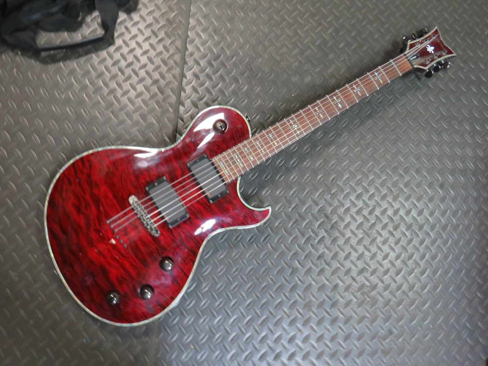 Schecter Hellraiser C-1 FR-S Electric Guitar - Black Cherry