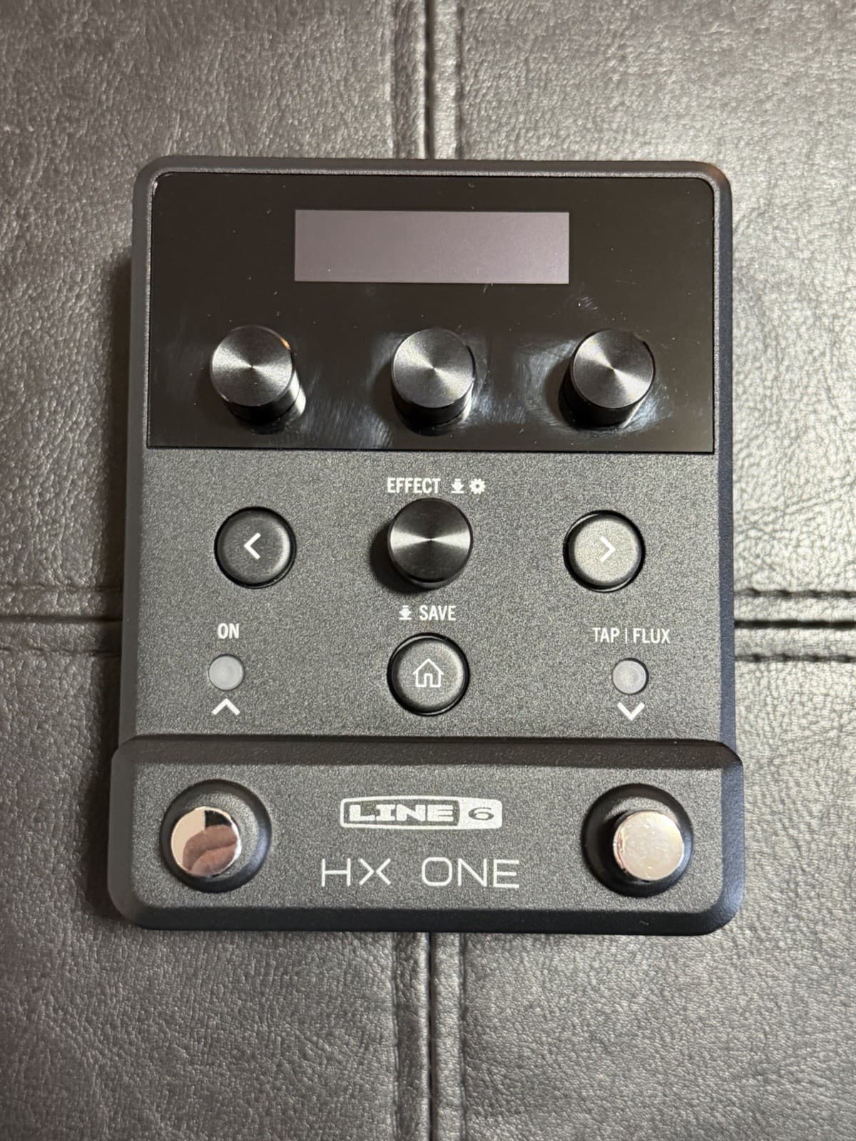 Line 6 HX One Stereo Guitar & Bass Multi-Effects Processor Pedal