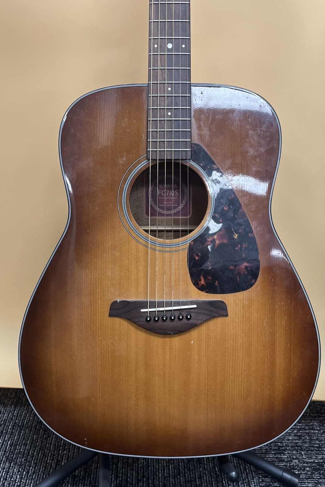 Yamaha Fg710s Acoustic Guitar