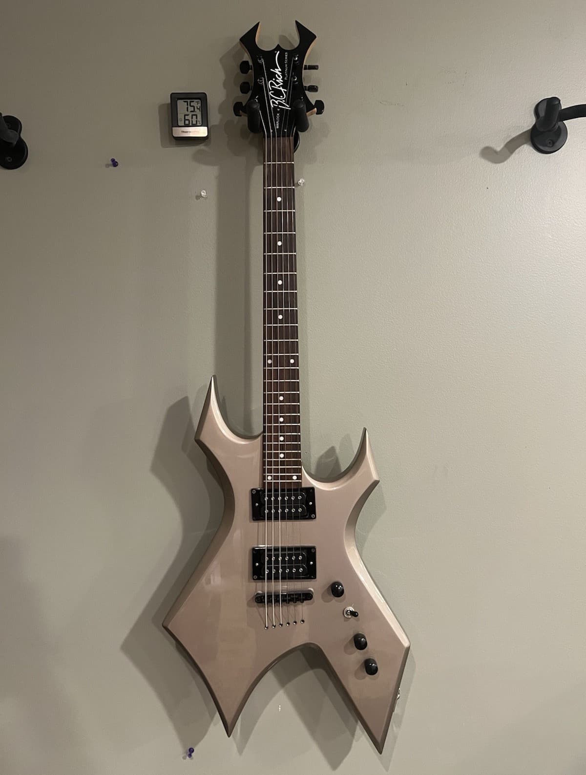 B.C. Rich Warlock Platinum Series 6-String Solid Body Silver 24-Fret