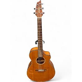 Breedlove Pursuit Concert Natural Acoustic Electric Guitar