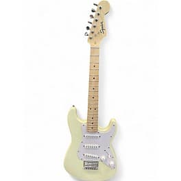 Squier Mini Affinity Stratocaster Arctic White Electric Guitar