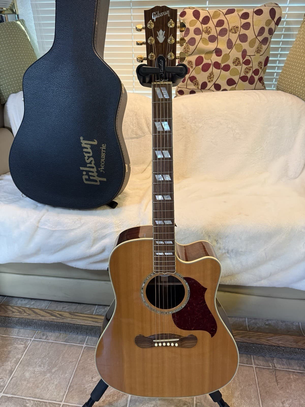 2013 Gibson Songwriter Deluxe Studio EC excellent Condition OHSC