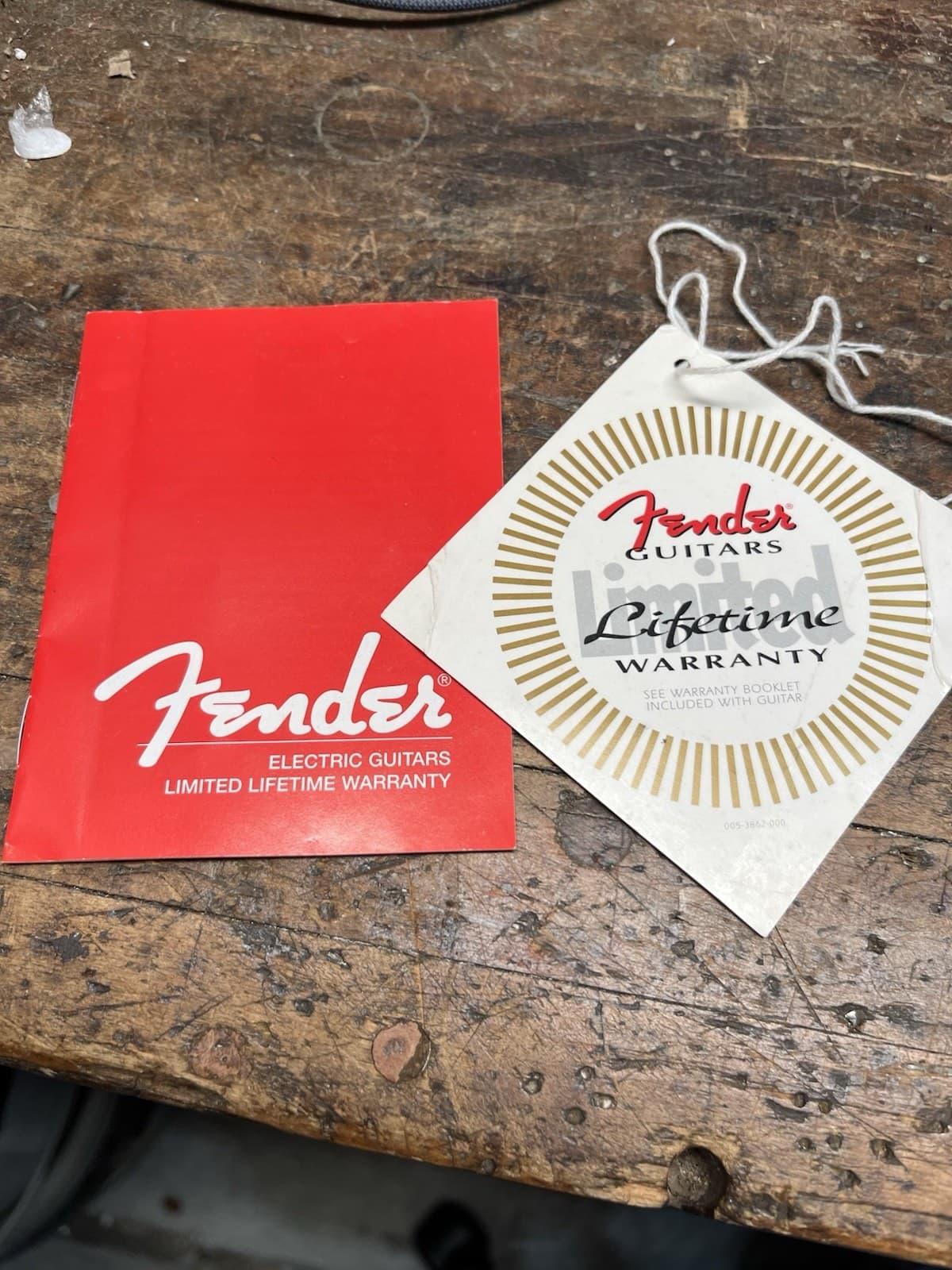 Fender Guitars Life Time Warranty Electric Guitar Case Candy