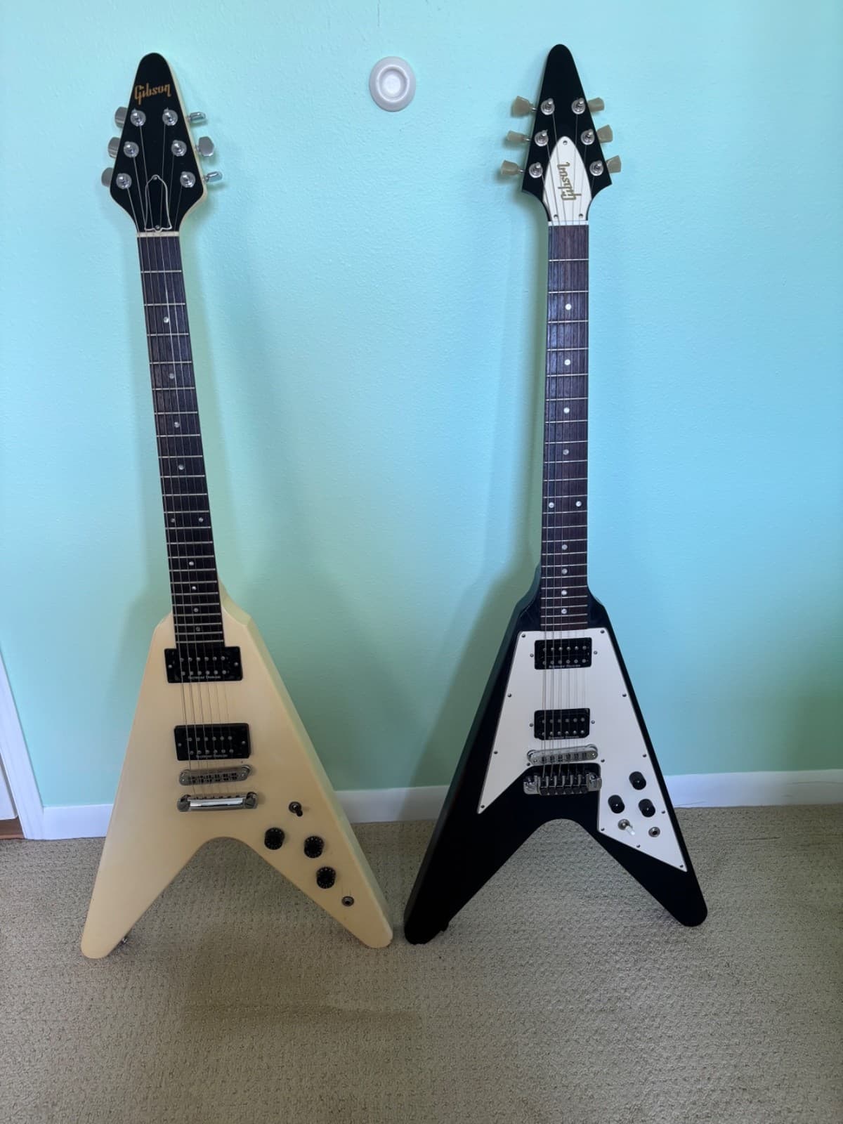 Complete rock star rig! Rock/metal/hair metal amp and guitars!