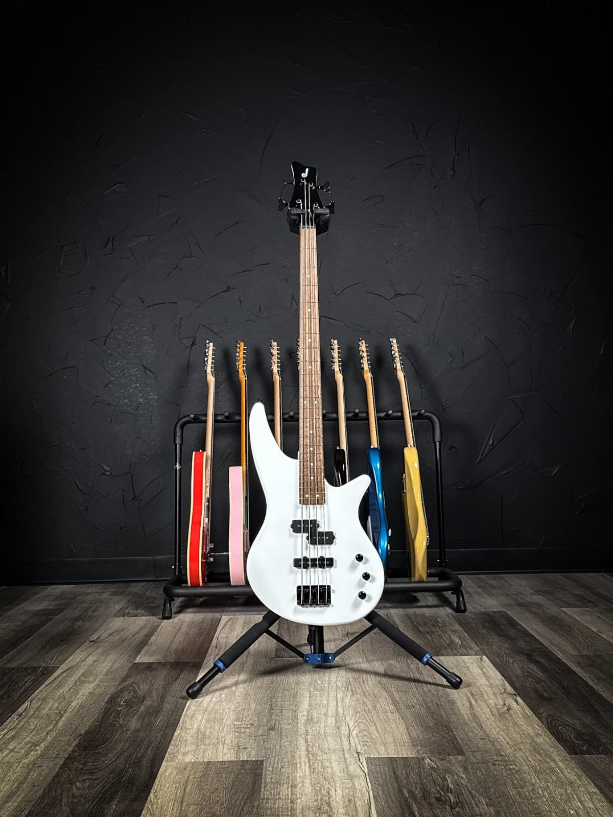 Jackson Spectra JS2 Bass - Snow White