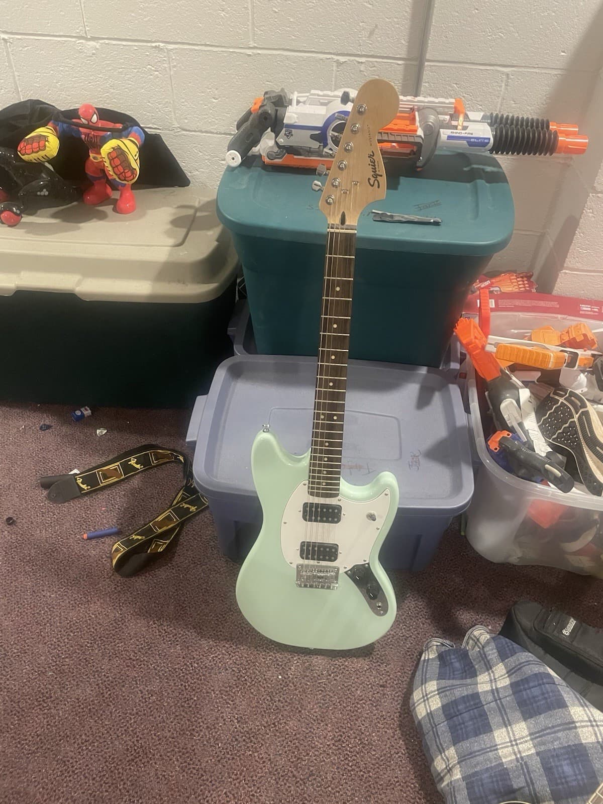 Squier Electric Guitar Light Green Solid Body Maple Neck 6 String Strap