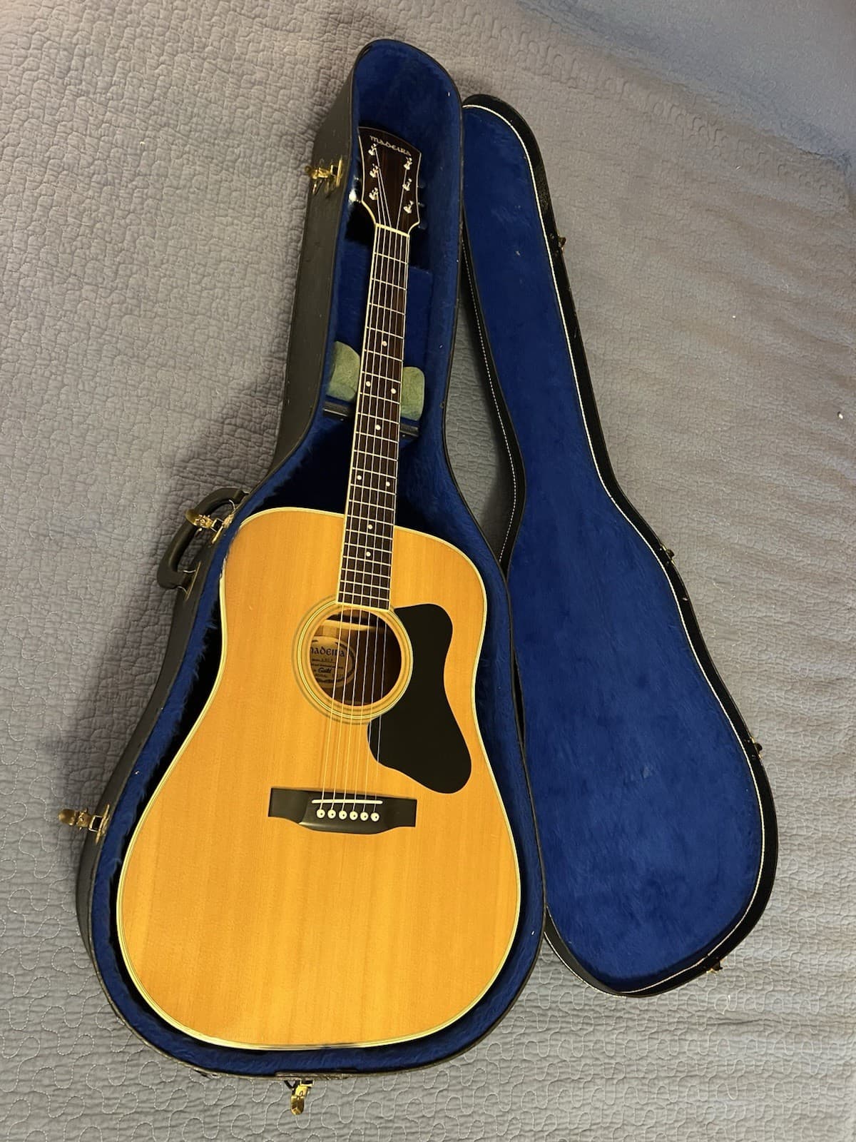 Madeira A 35 R by Guild Acoustic Guitar