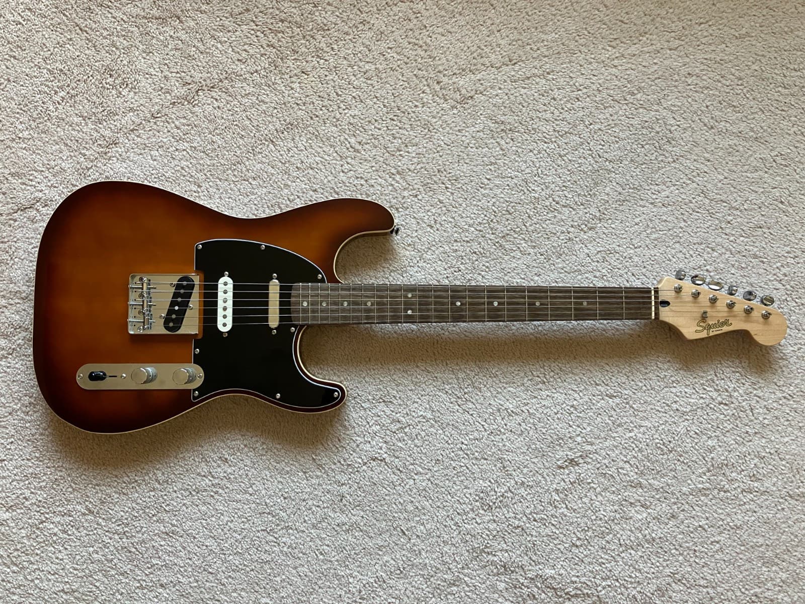 Squier Paranormal Custom Nashville Stratocaster Electric Guitar