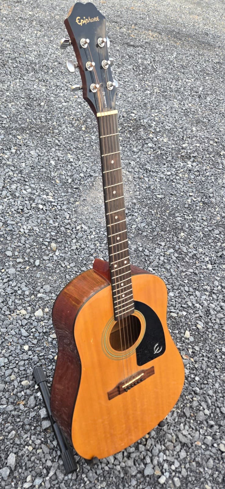 Epiphone Gibson-AJ Acoustic Guitar - read all